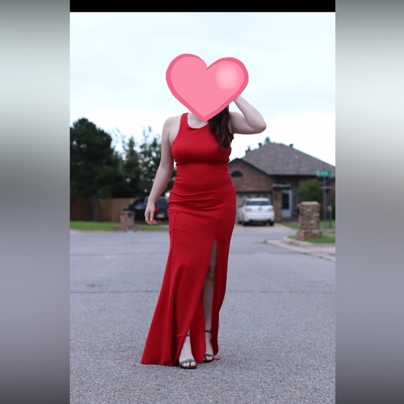 XtraOrdinary red shimmer long prom evening or banquet gown. Sz. 13. Worn once - Picture 1 of 9
